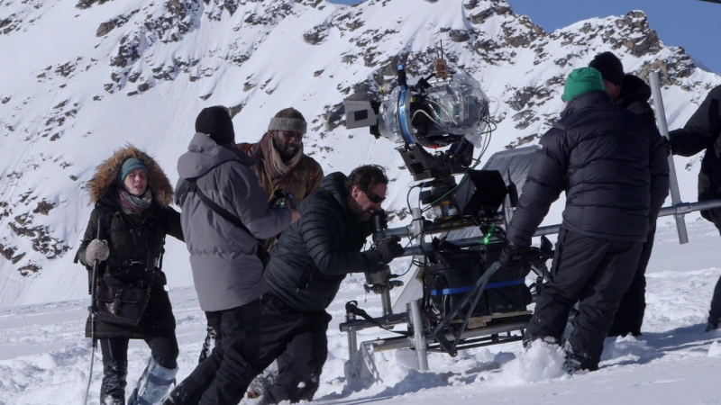 la_montagne_entre_nous_a_montagne_entre_eux_un_tournage_isole_2817529.jpg