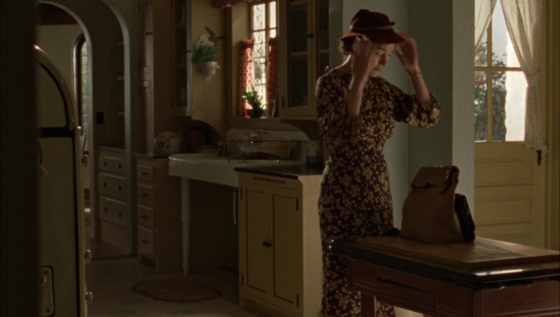mildred_pierce_episode_1_2824329.jpg