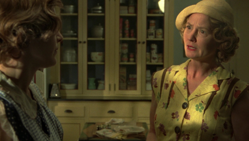 mildred_pierce_episode_1_286029.jpg
