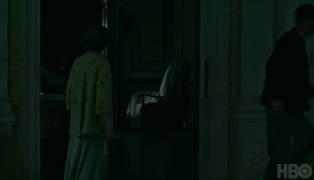 mildred_pierce_making_of_mildred_pierce_2815629.jpg