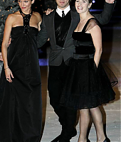 Filename=events_2006_18_2823329.jpg
Filesize=218KiB
Dimensions=638x1000
Date added=Jun 05, 2022 events_2006_18_2823329.jpg