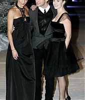 Filename=events_2006_18_2824329.jpg
Filesize=234KiB
Dimensions=641x1000
Date added=Jun 05, 2022 events_2006_18_2824329.jpg